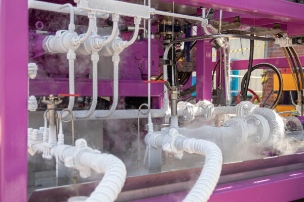 Cryogenic service exchange